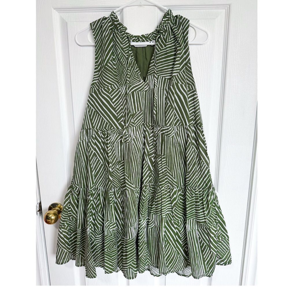 Steve Madden Abstract Striped Mini Dress Women's Size Medium Dark Olive Green